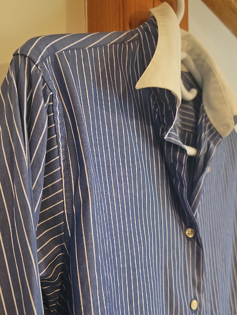 Holt Renfrew French Cuff Women's Dress Shirt - Picture 9 of 14